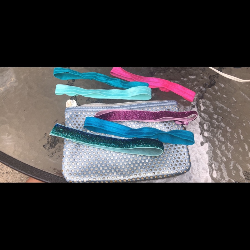 Head bands set with cosmetic pouch